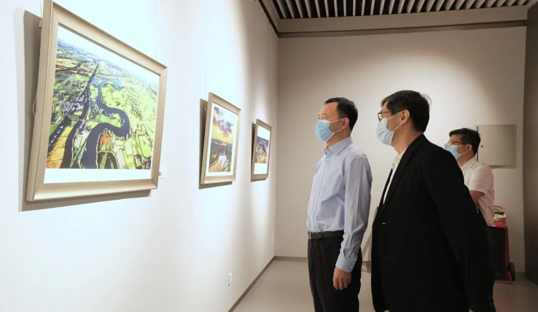 書法美術攝影，三項基層作者為主角的藝術大展在鄭州開幕
